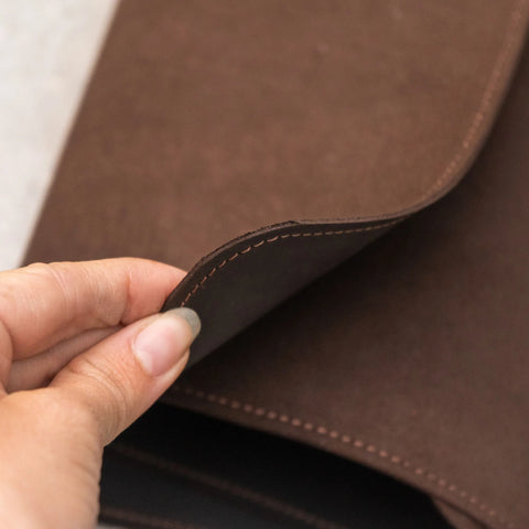 Close Leather Desk Pad