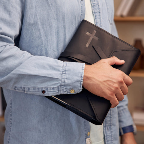 Leather Bible Sleeve Men