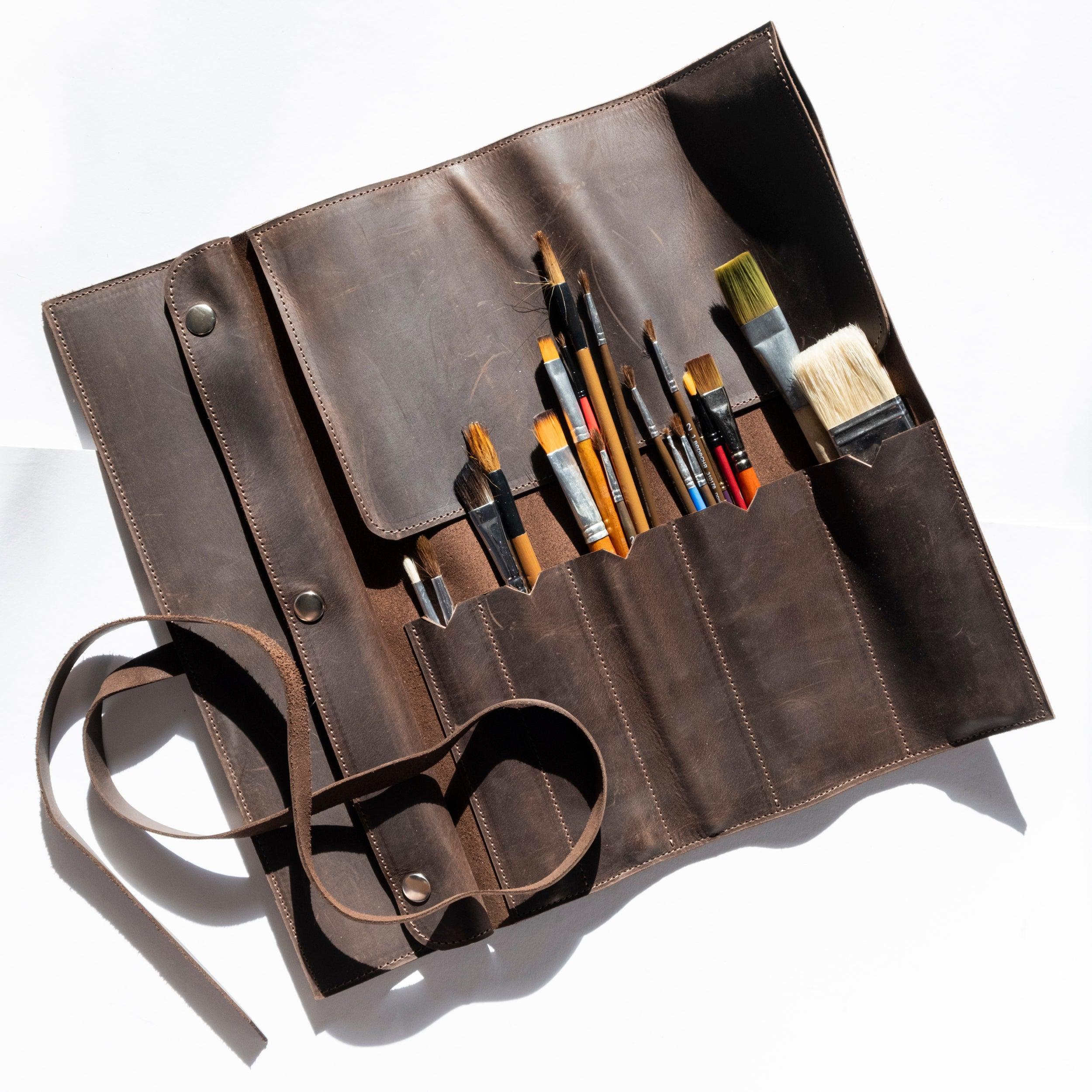 Best Leather Gifts for Painters That Blend Art with Elegance