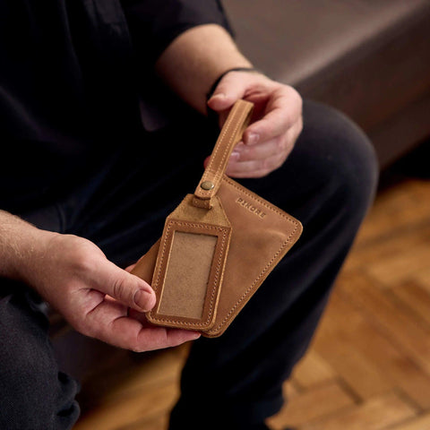 Leather Passport Holder - Pikore