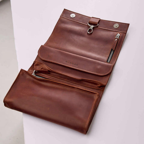 Leather Hanging Toiletry Bag - Pikore