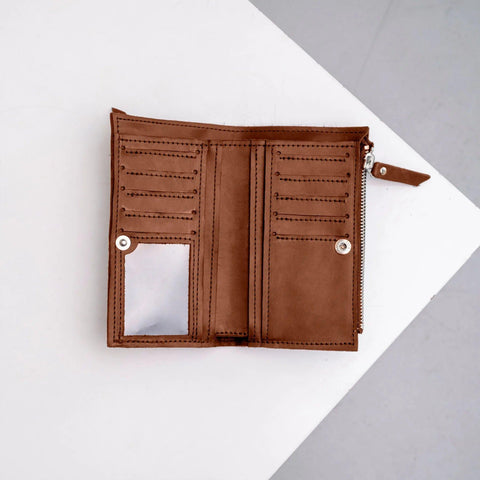 Leather Zipped Wallet - Pikore