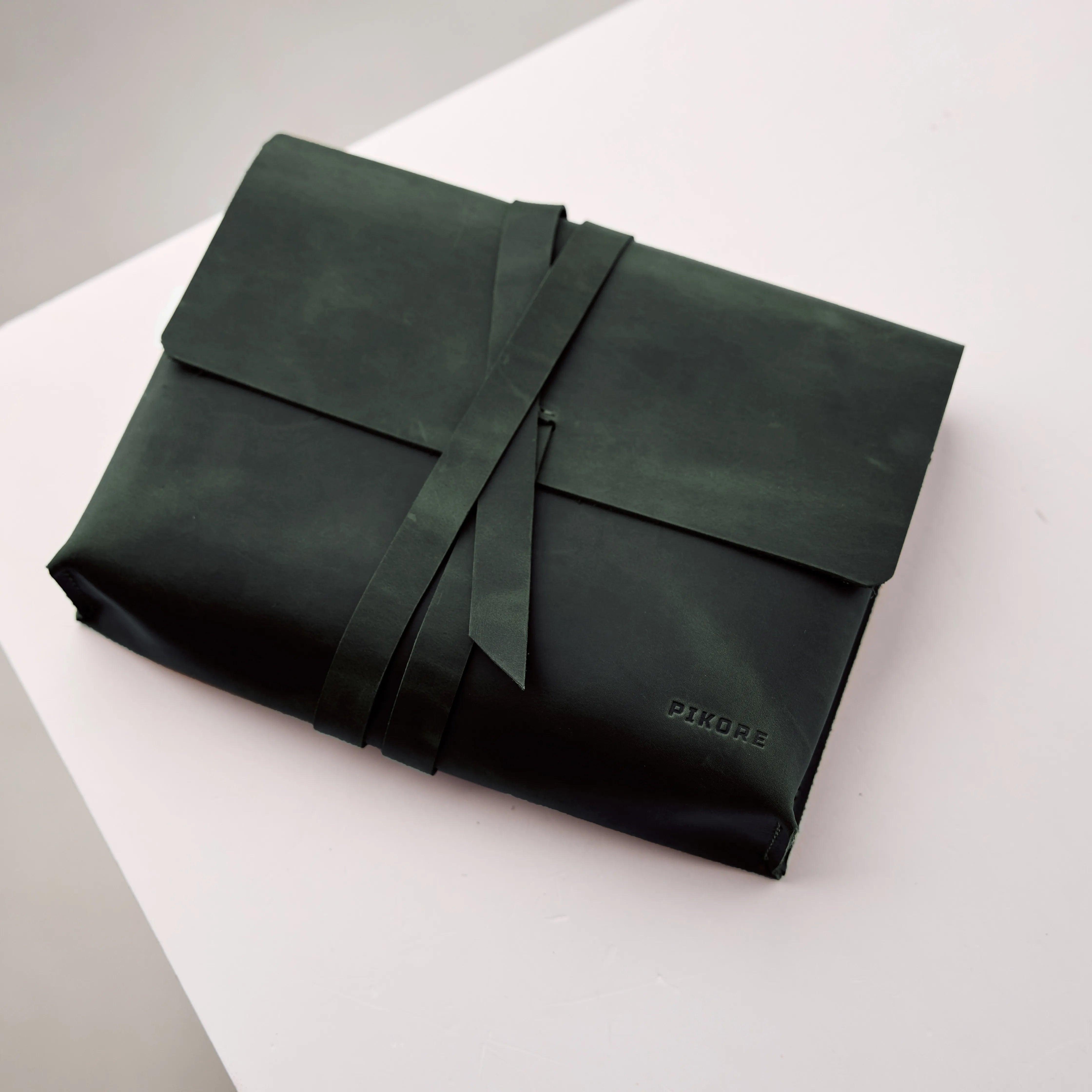 Leather Book Sleeve - Pikore