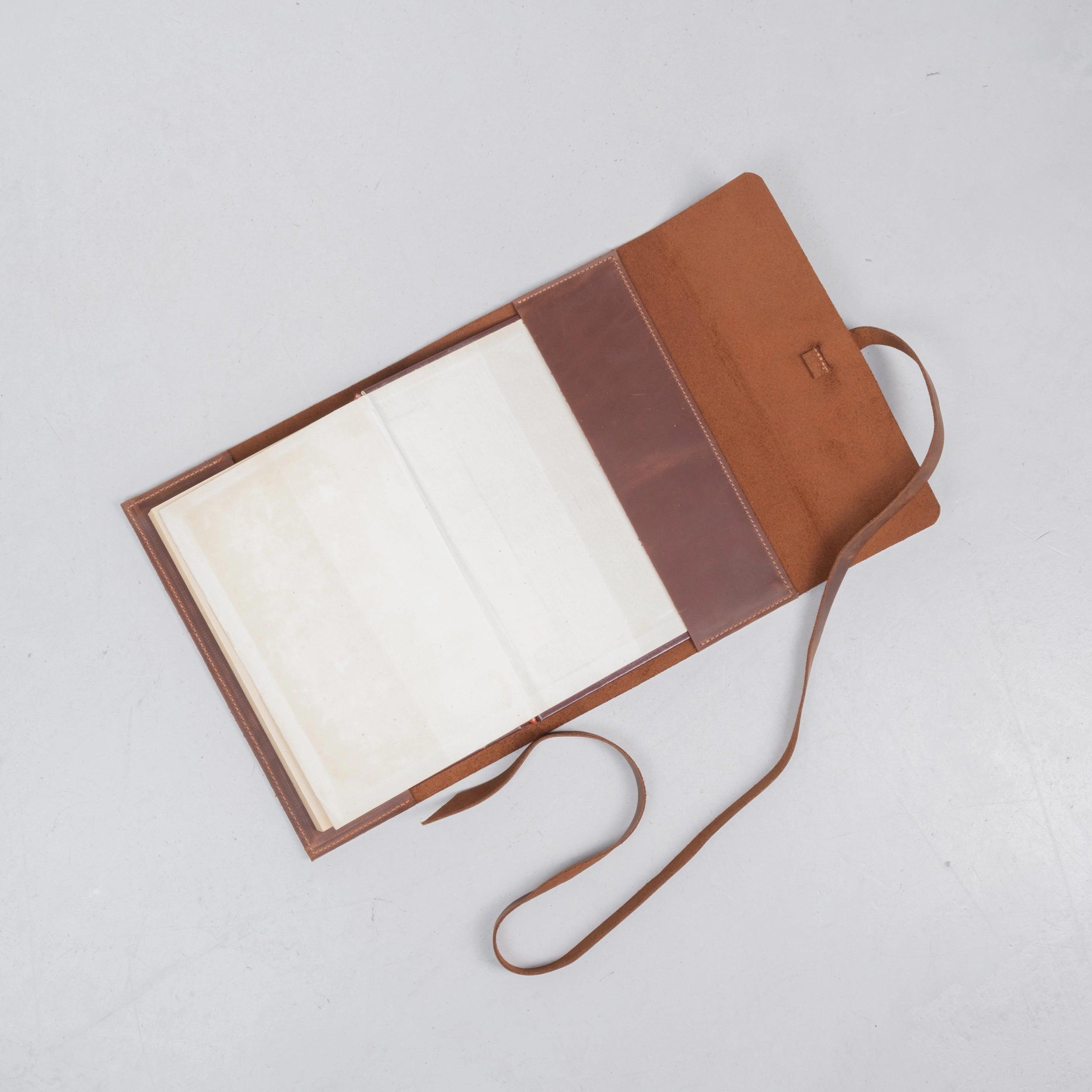 Leather Book Cover "Vintage" - Pikore