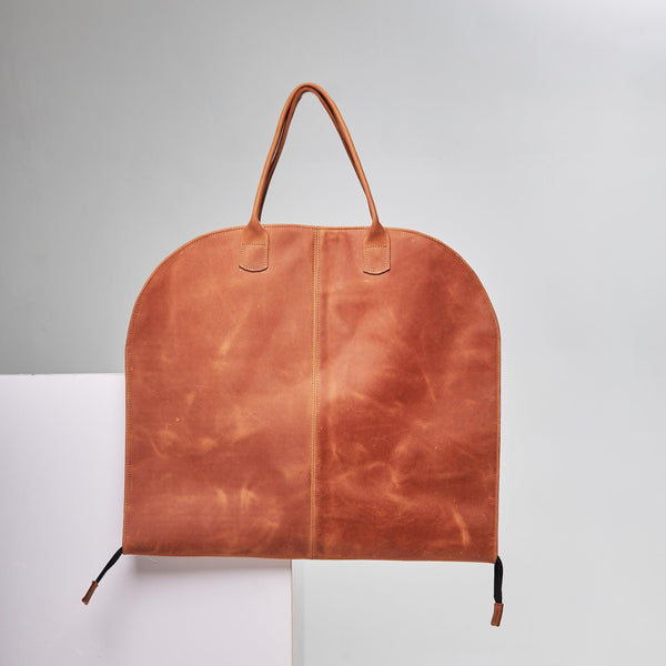 Leather suit carrier - Pikore