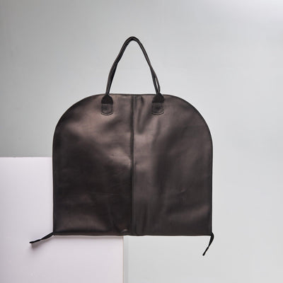 Leather suit carrier - Pikore
