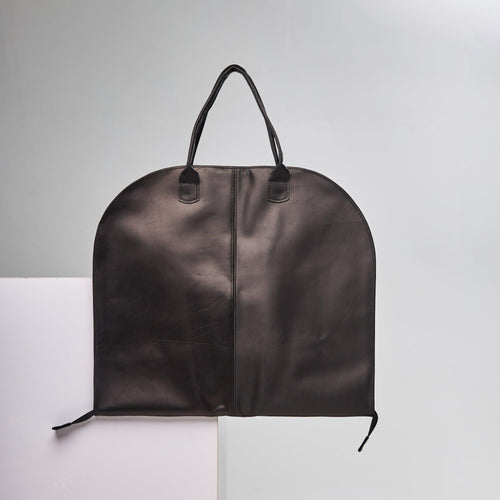 Leather suit carrier - Pikore
