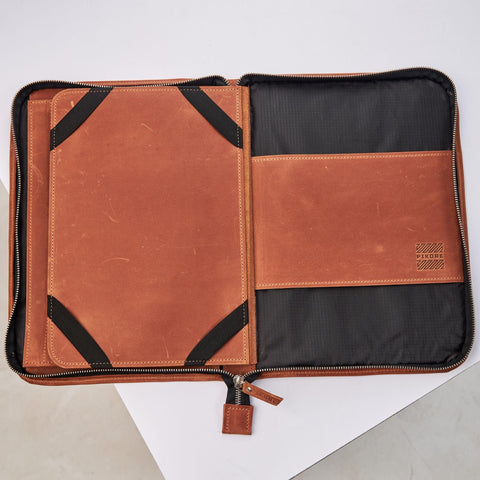 Leather Portfolio - Pikore