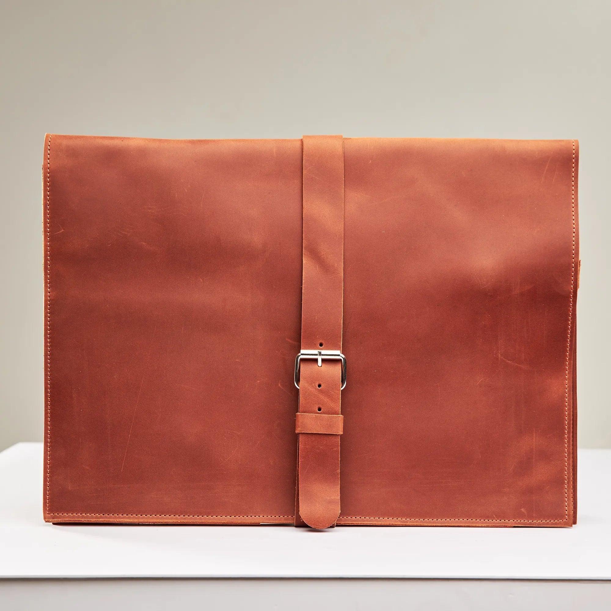 Leather Macbook Sleeve Belted - Pikore