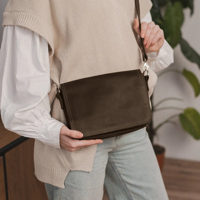 Brown Crossbody Bags
