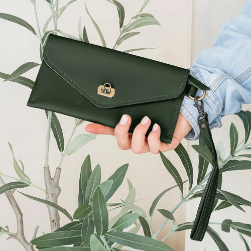 Green Wristlet Wallet