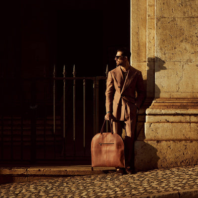 Leather suit carrier - Pikore