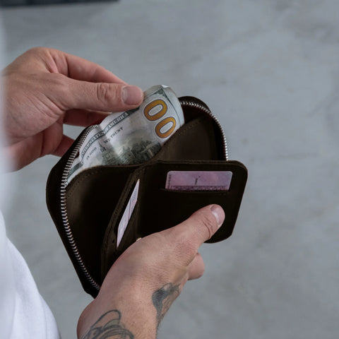 Leather Zip Wallet Mens