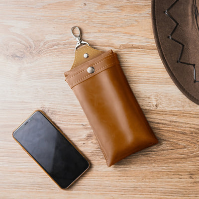Saddle Phone Holster